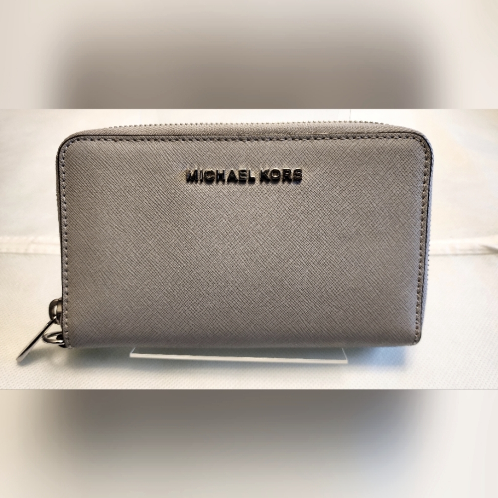 Michael Kors Saffiano Leather Wallet Grey Zip Around Continental Jet Set